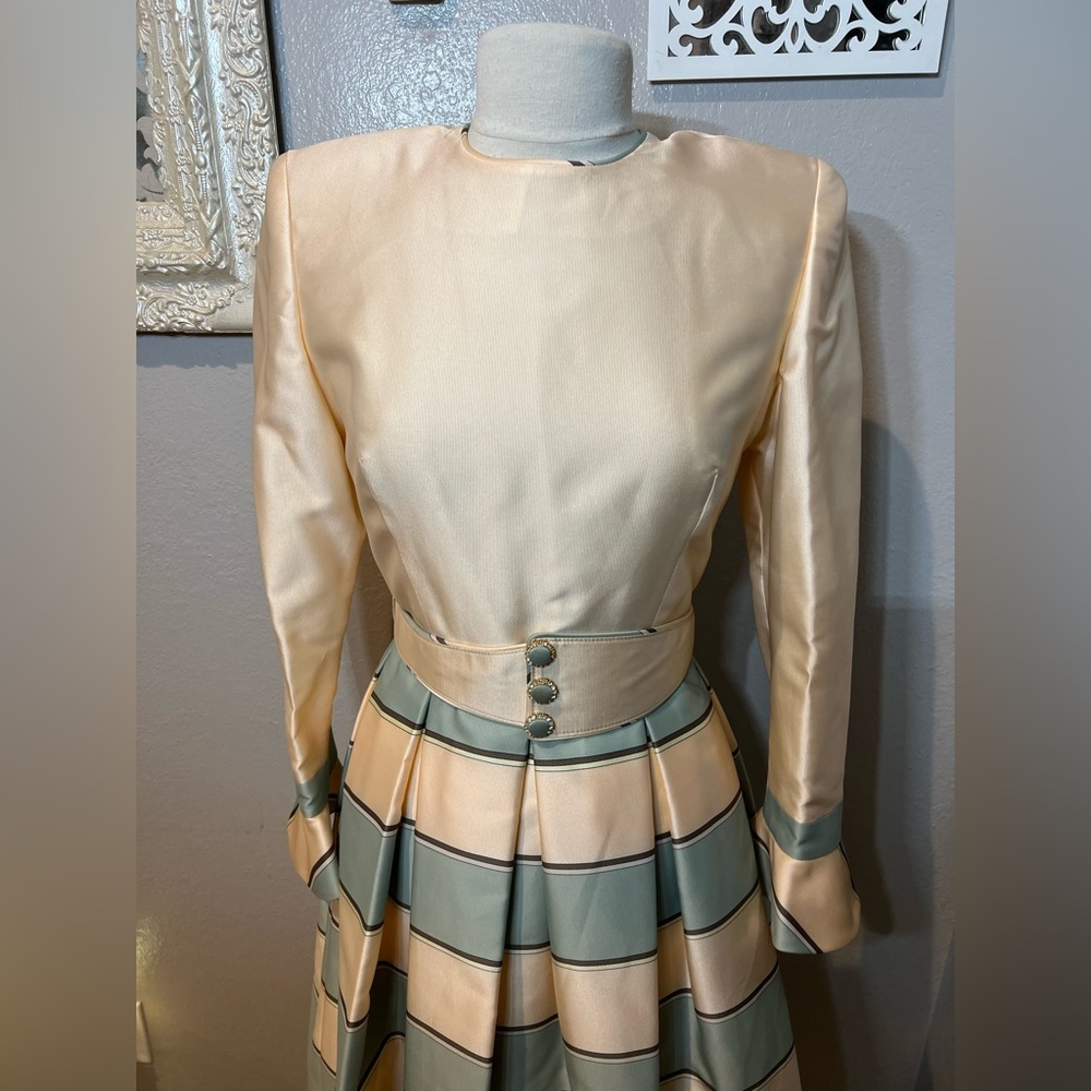Raquel Couture Striped A-line Dress - Picture 3 of 13